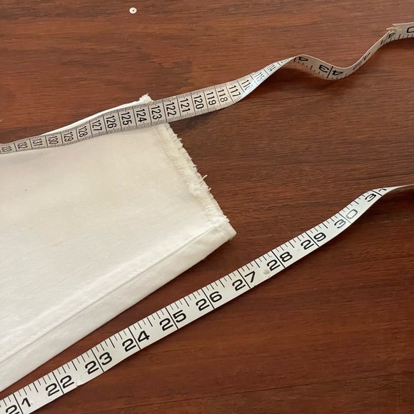 Jessica Simpson Adored High Rise Ankle White Jean Size‎ 4 raw frayed hems cotton - Picture 11 of 16